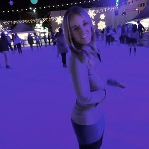 Meet your Posher, Alexandra