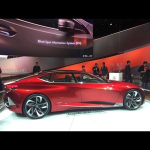 Meet your Posher, Andrea