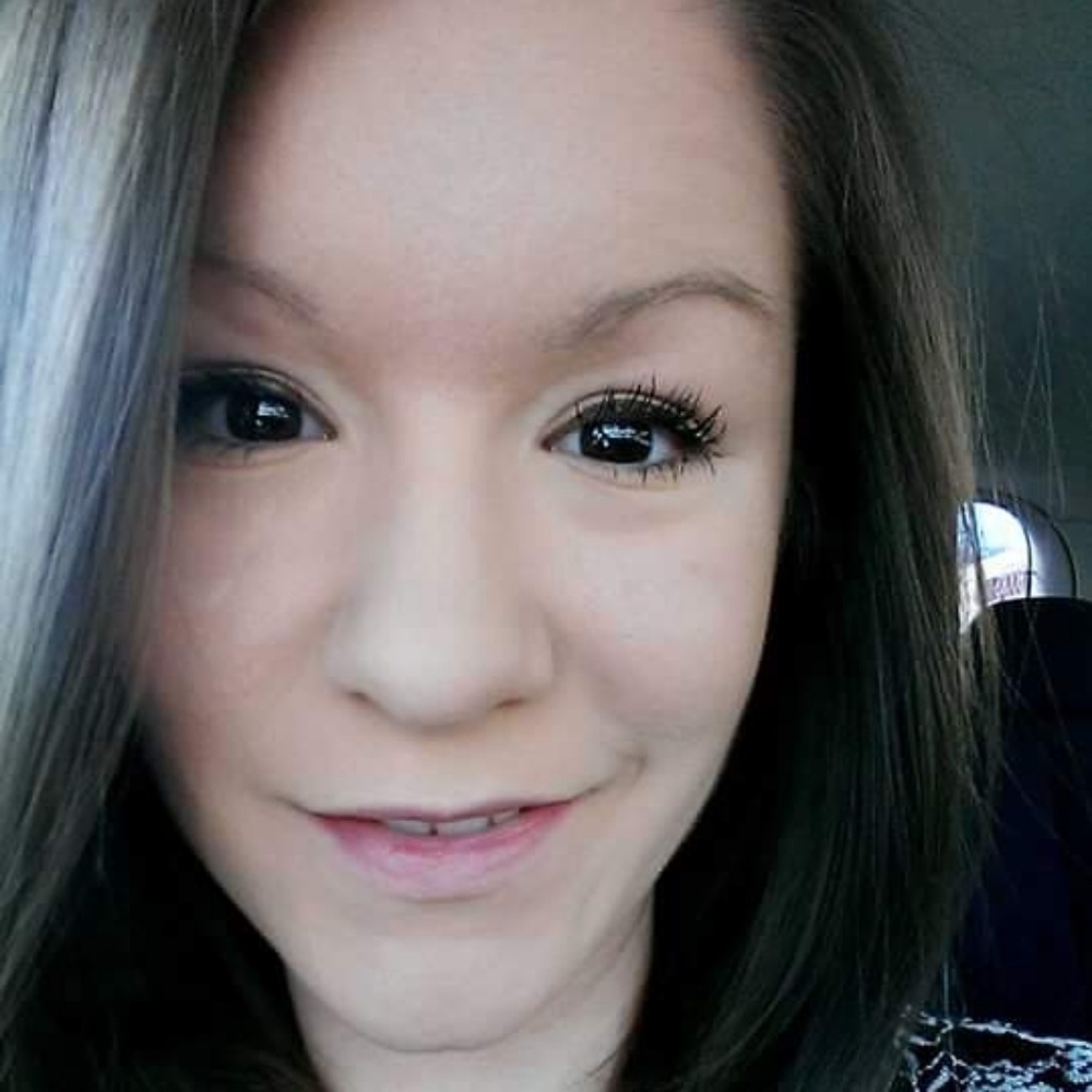 Meet your Posher, Jacy