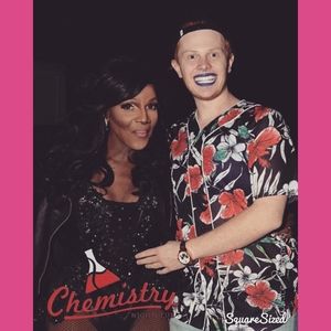 Meet your Posher, Zachary