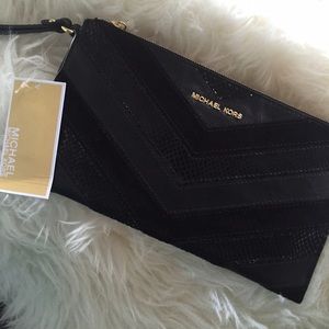 Michael Kors Clutch Wristlet Black