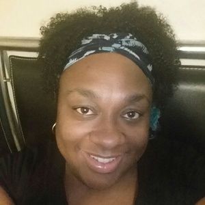 Meet your Posher, Tiffany