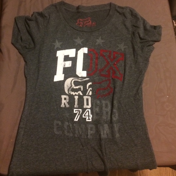 Fox gray everyday tee