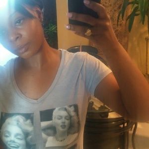 Meet your Posher, Candice