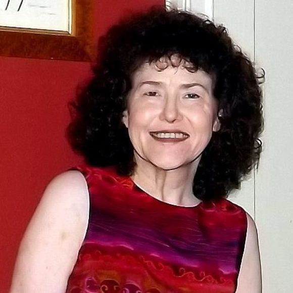 Meet your Posher, Debbie