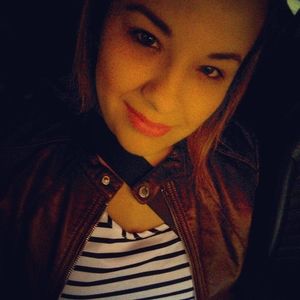 Meet your Posher, Daniela