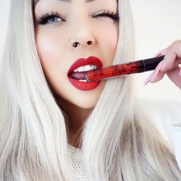 Kylie Jenner MARY JO K