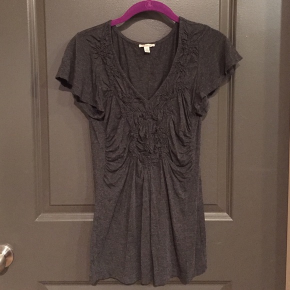 Gray cotton shirt sleeve tee