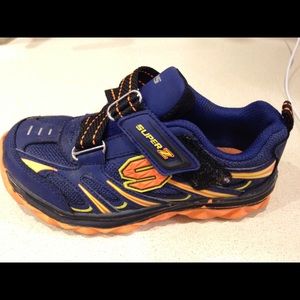 Skechers  kid shoe size 11.5