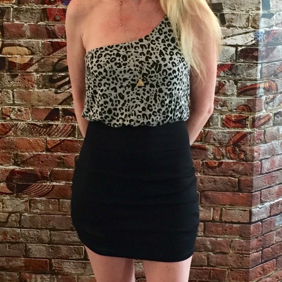 Leopard mini dress