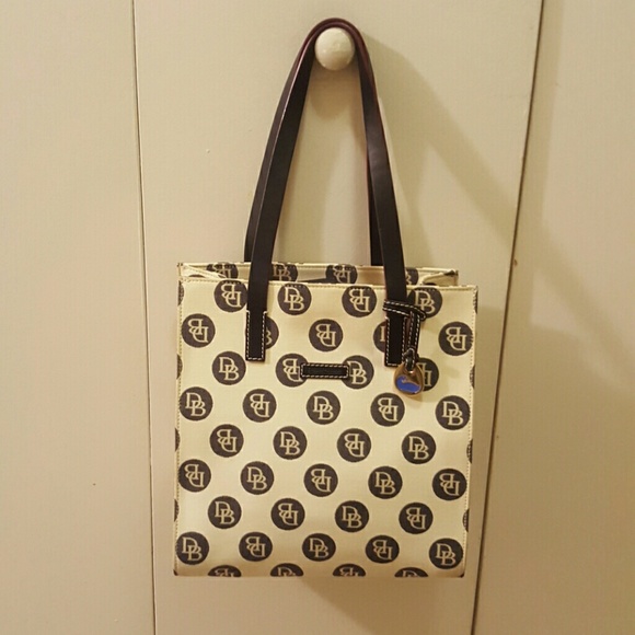 DOONEY & BOURKE TOTE