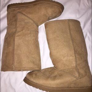 Light brown tall ugg look a like NOT REAL UGGS