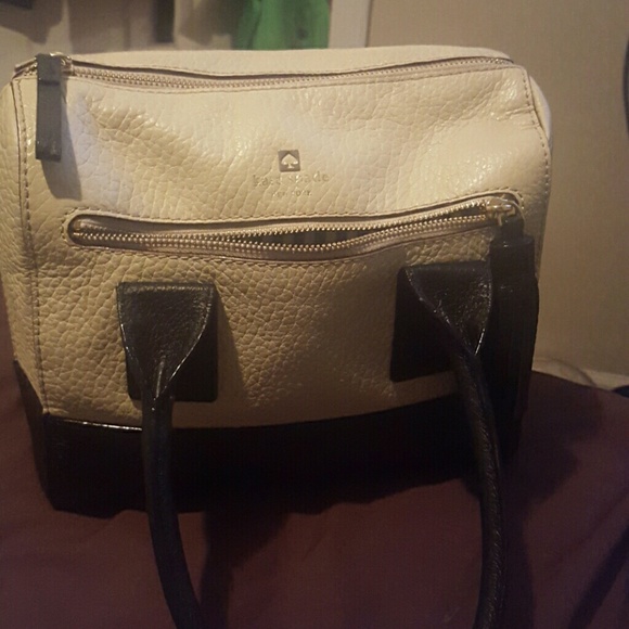 Kate spade leather purse