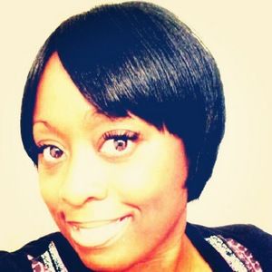 Meet your Posher, Deidra