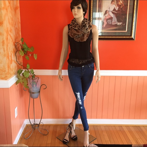 Great casual outfit!