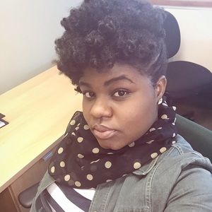 Meet your Posher, Arnelle