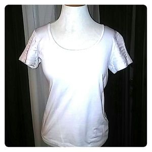 Liz Claiborne tee