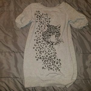 SUPER COMFY GRAY SWEATSHIRT, SHORT SLEEVE