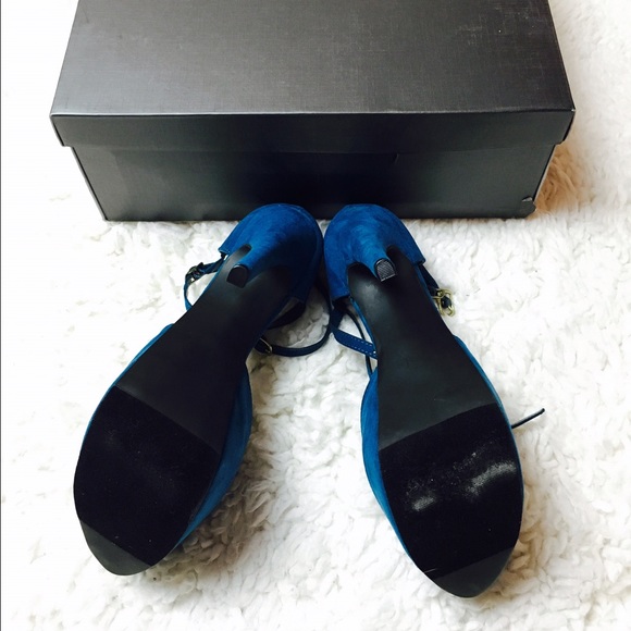 Justfab Heels - Picture 3 of 3