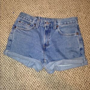 Levi shorts