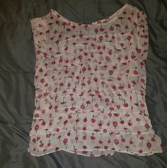 SWEET HIPPIE MUSHROOM BLOUSE w/ RUFFLES - Picture 1 of 2