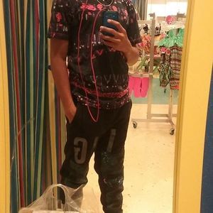 Meet your Posher, Malik