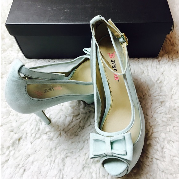 Justfab Heels - Picture 2 of 3