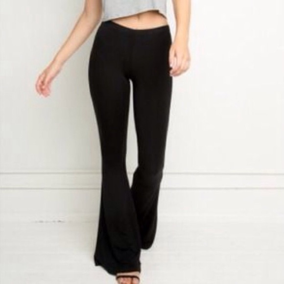 Brandy Melville Pants - Brandy Melville bottoms