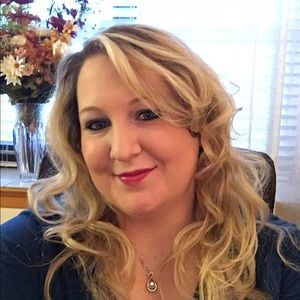 Meet your Posher, Kristine