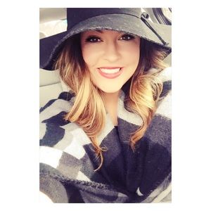 Meet your Posher, Amanda