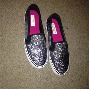 Worn once Aeropostale shoes