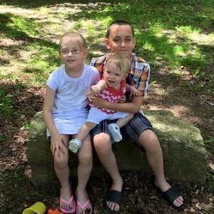 Meet your Posher, Crystal