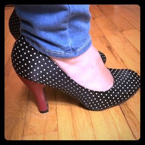 Madden girl polka dot heels size 9