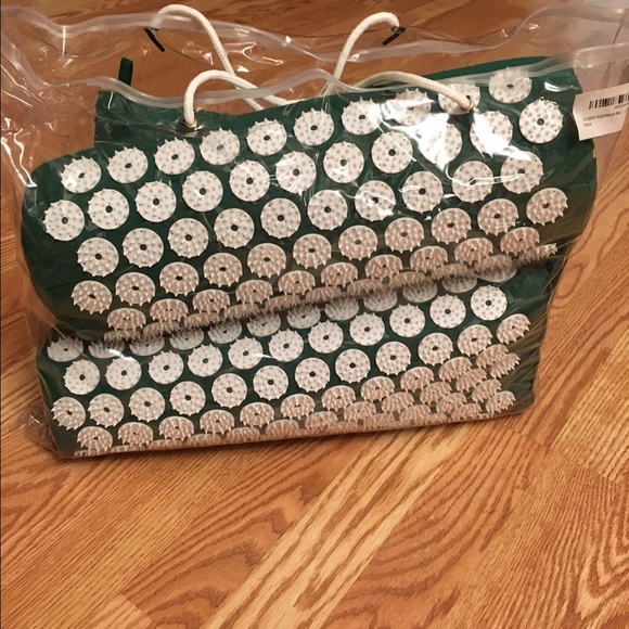 Acupuncture mat and pillow - Picture 3 of 3