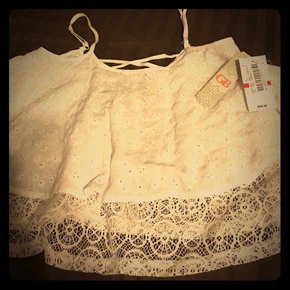 GB crop top