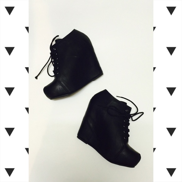 Rue 21 faux leather wedge booties