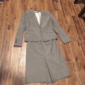 Women's suit