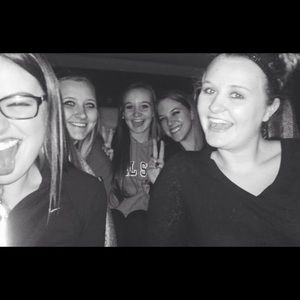 Meet your Posher, Haley