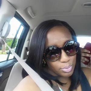 Meet your Posher, Zandra