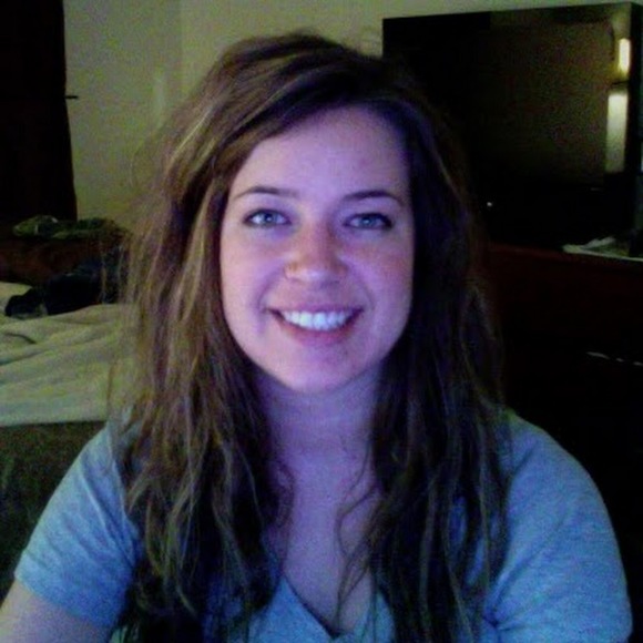 Meet your Posher, Ashley - Picture 1 of 1