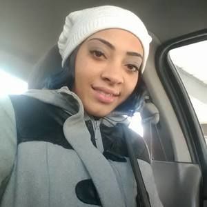 Meet your Posher, Quenisha