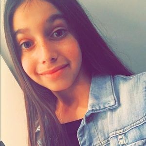 Meet your Posher, Lexi