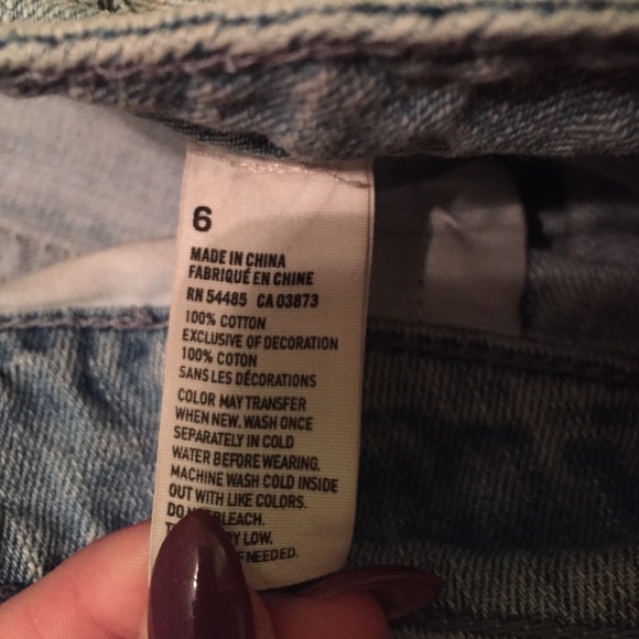 ❌SOLD❌AE high waisted denim shorts - Picture 3 of 3