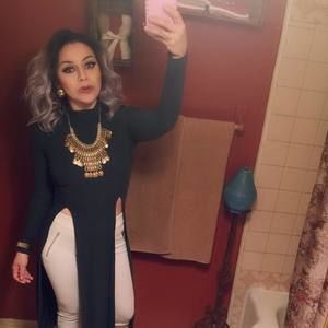 Meet your Posher, Ana