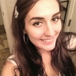 Meet your Posher, Jenessa