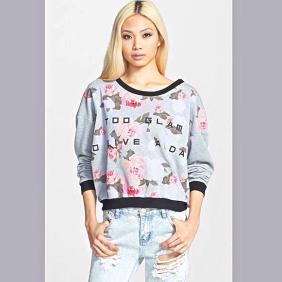 Urban Outfitters Sweaters - Urban Outfitters floral too glam boyfriend sweater