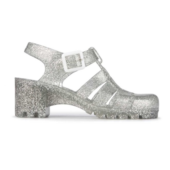 urban outfitters jelly sandals
