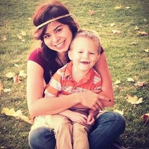 Meet your Posher, Ashlie