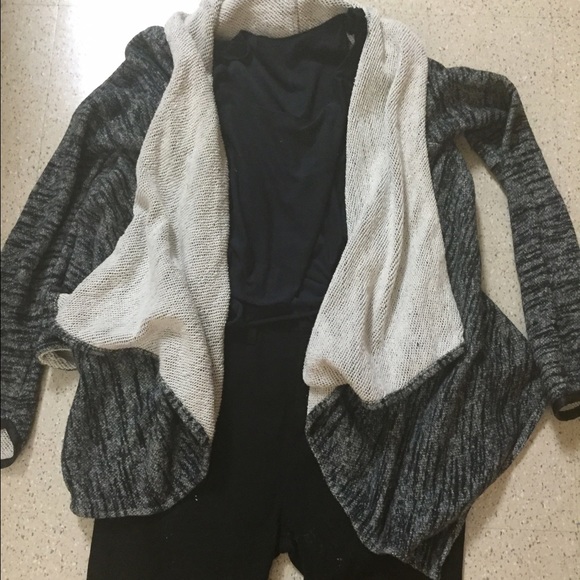 Open front Cardigan - Picture 2 of 2
