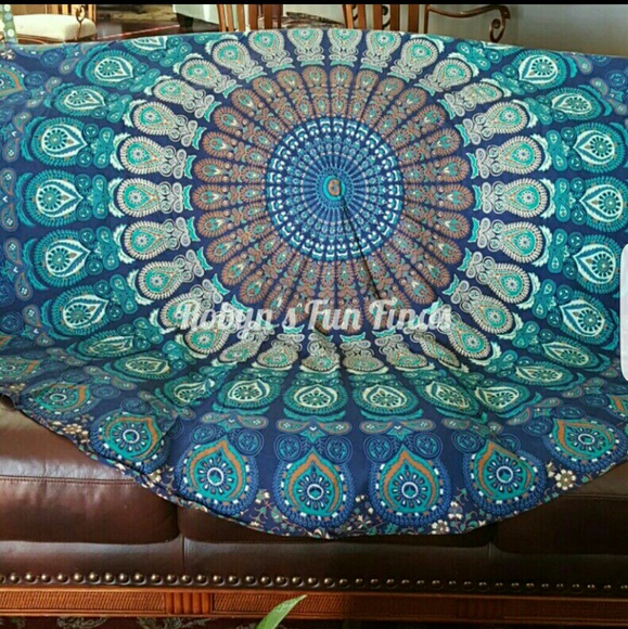 🌼Mandala Tapestry 'Blue Peacock' - Picture 2 of 3